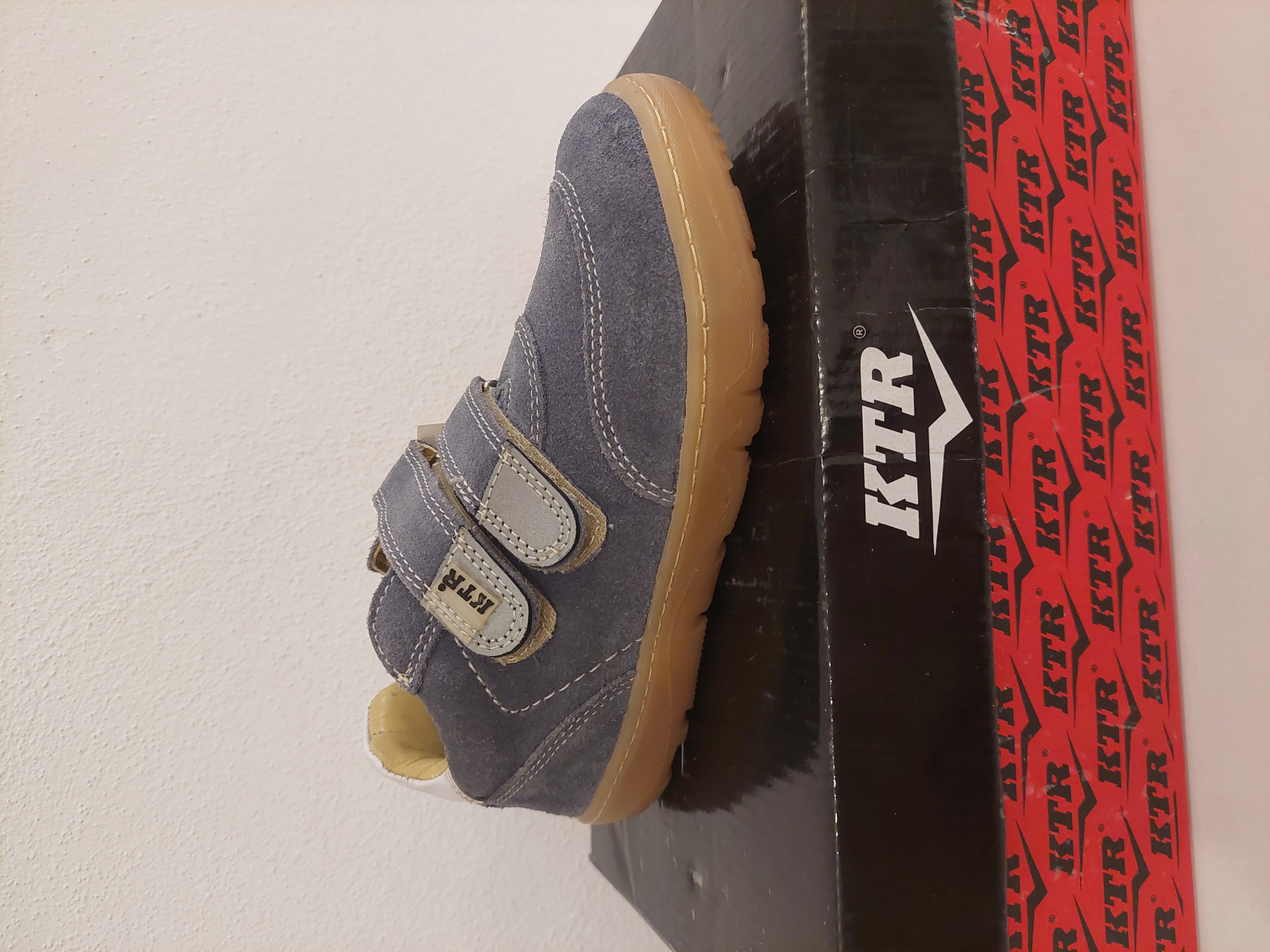 Ktr STEP2408/BARE grey/white