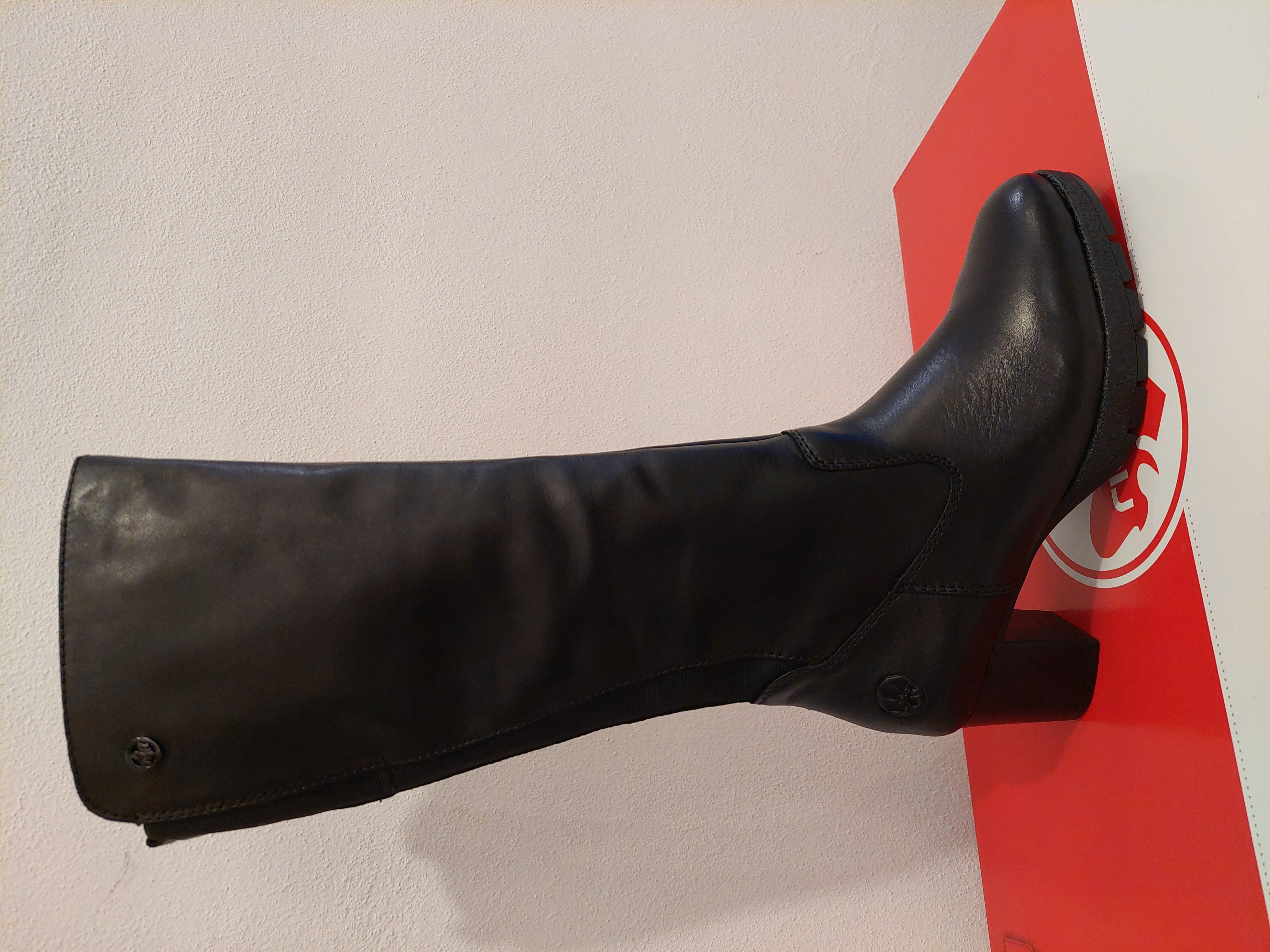 Rieker 77684-00 black