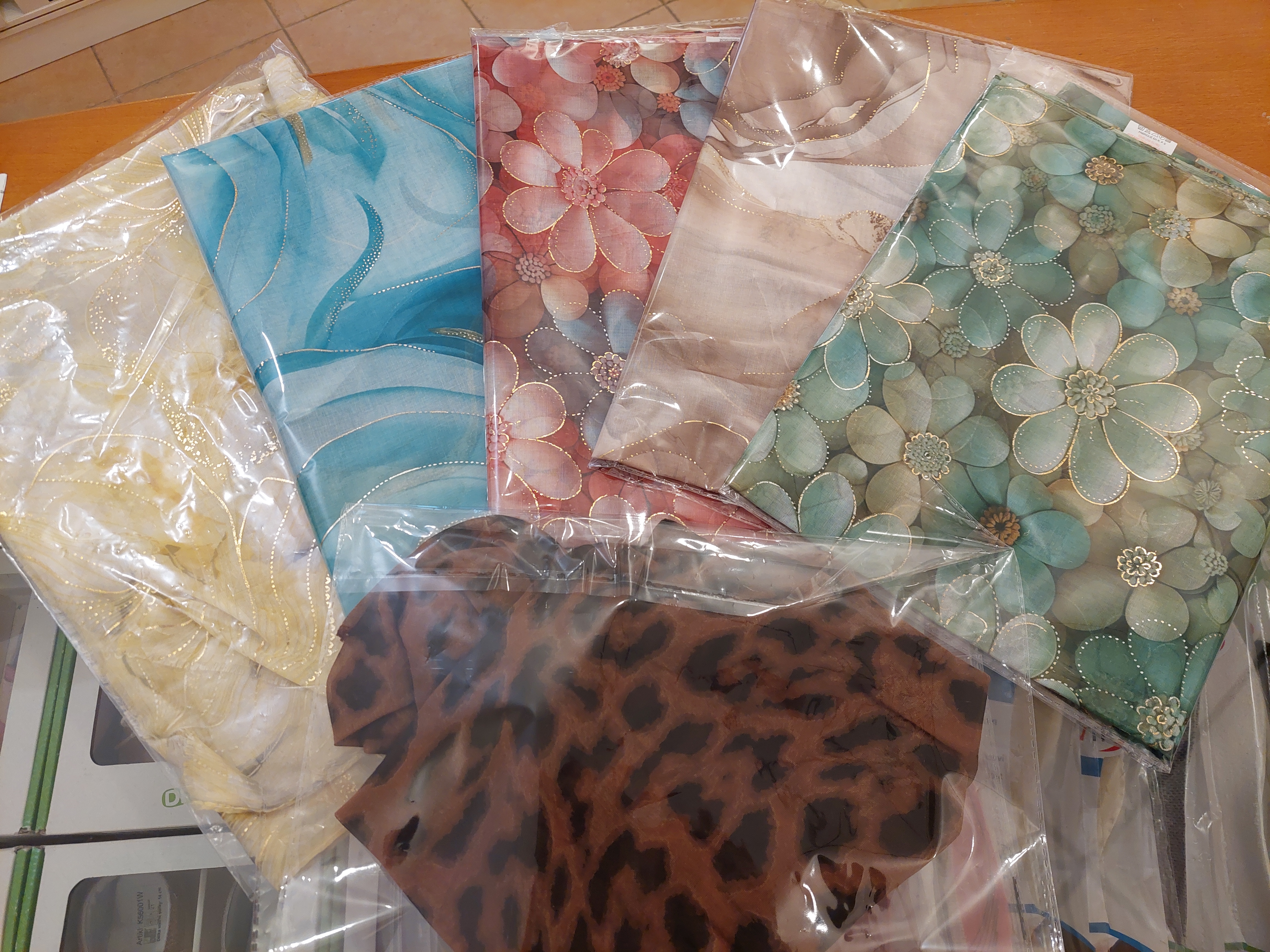 Šátky a šály letní